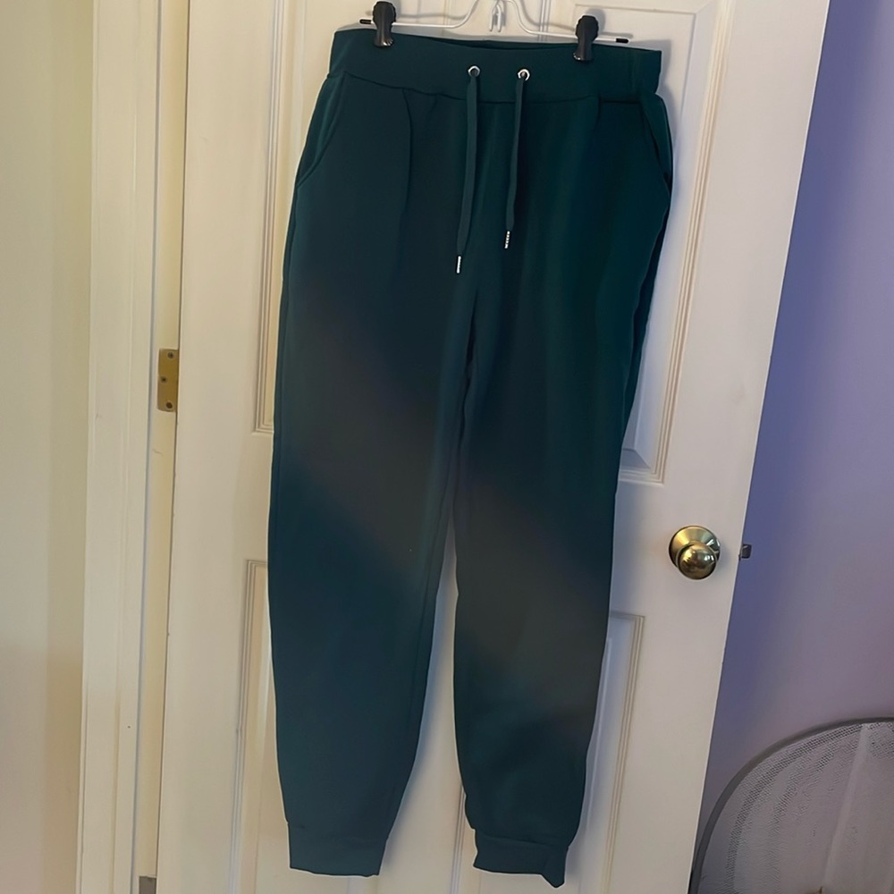 SHEIN men’s sweatpants
